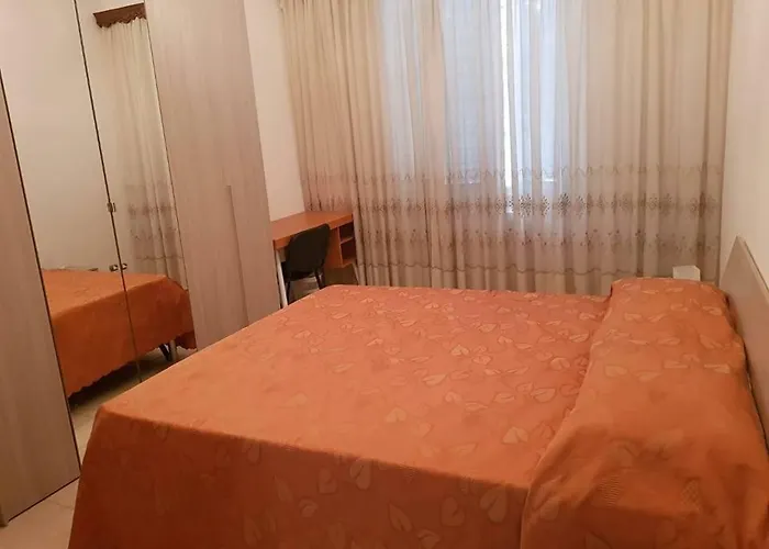 Simone Due Apartment Rom